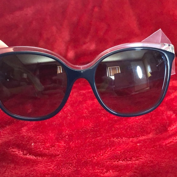 Burberry Sunglasses - Picture 2 of 5